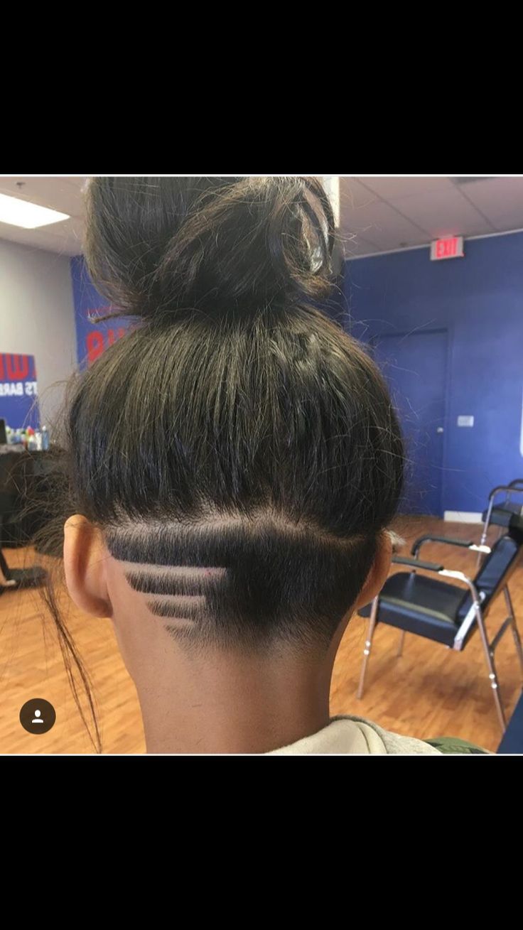 INSTA @kayyxbee TWITTER @kayyxbee_ Undercut Natural Hair, Shaved Design, Undercut Long Hair, Undercut Designs, Shaved Hair Designs, Undercut Women, Haircut Designs, Hair Tattoos, Undercut Hairstyles