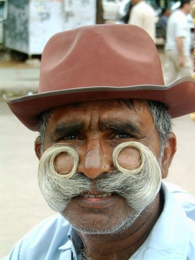 FIERCE mustache!!! I must say! Horseshoe Mustache, Crazy Beard, Beards And Mustaches, Mustache Styles, Teenage Guys, Moustaches, Beard No Mustache, Many Faces, Interesting Faces