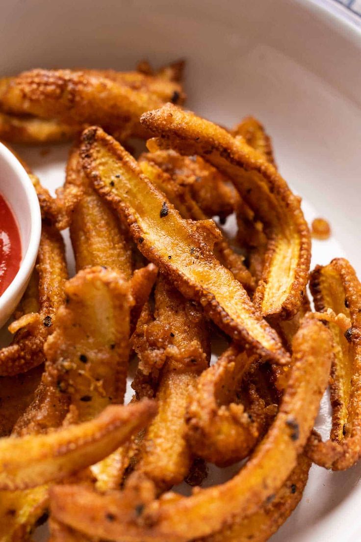 Crispy Baby corn Fry Crispy Baby Corn Recipe, Baby Corn Fry, Veg Starter Recipes, Crunchy Baby, Fruit Appetizers, Spicy Appetizers, Baby Corn, Baked Corn, Chilli Recipes