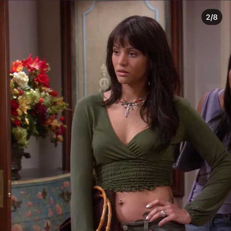 Girlfriends Tv Show Outfits Lynn, Girlfriends Lynn Outfits, Lynn From Girlfriends, Girlfriends Tv Show Outfits, Girlfriends Outfits 90s, Lynn Girlfriends, Lynn Searcy Outfits, Girlfriends Show Outfits, Lynn Searcy