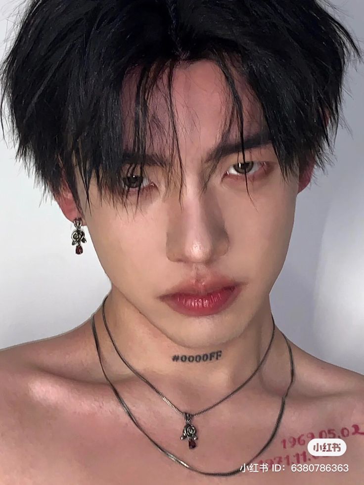 Lip Reference Male, Men Makeup Korean, Tongue Out Pose Male, Douyin Makeup Men, Male Douyin Makeup, Manly Makeup, Male Portrait Pose Reference, Guy Makeup, Guy Reference