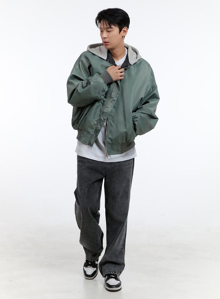 Product Detail Style : Street, Casual Occasion : Back to school Type : Men Detail : Zip up, Pockets, Hood Print : Solid Material : Polyester Sleeve : Long sleeve Neck : Hood Fit : Loose fit Polyester100 Color : Dark green, Dark red, Black Made in Korea Model Size Model is wearing size M/L and the color Dark green. Height : 6'0" | 184cm / Top : L / Bottom : XL (32 inch) .prddescription table, .prddescription td, .prddescription th { border : 1px solid black; border-collapse : collapse; padding: 1 Festival Trends, Hooded Denim Jacket, Low Rise Jeans, Cargo Jeans, Green Dark, Korean Street Fashion, Washed Jeans, Jeans For Sale, Black Border