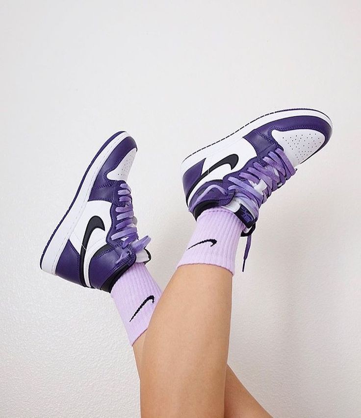 WhatsApp: +1-562-452-0141 Jordans Basketball, Nike Swag, Air Jordan 1 Court Purple, Jordan 1 Court Purple, Nike Street, Sneakers Wallpaper, Nike Sneakers Outfit, Jordan Style, Basketball Nike