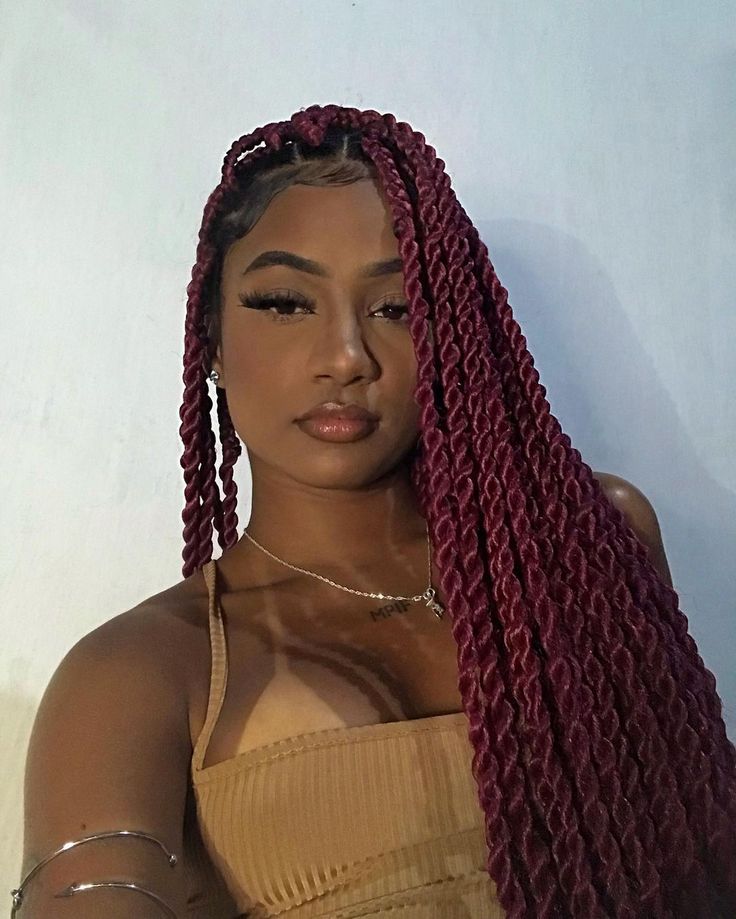 Twist Braids Vermelho, Red Box Braids, Red Curls, Cute Box Braids, Braid Inspiration, Natural Hair Stylists, Braids Hairstyles Pictures, Quick Braided Hairstyles, Twist Braid Hairstyles