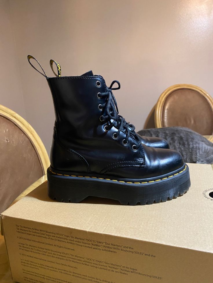 Jadon dr marten Docs Jadon, Jadon Docs, Jadon Doc Martens, Doc Marten Jadon, Doc Martens Jadon, Platform Docs, Doc Marten Boot, Jadon Boots, Everyday Magic