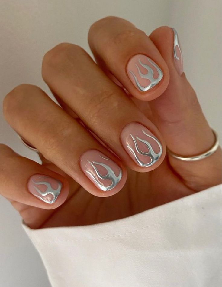 Nail Art Chrome, Chrome Manicure, Pink Chrome Nails, Minimal Nails Art, Nagellack Trends, Chrome Nails Designs, Blue Chrome, Hippie Nails, White Chrome