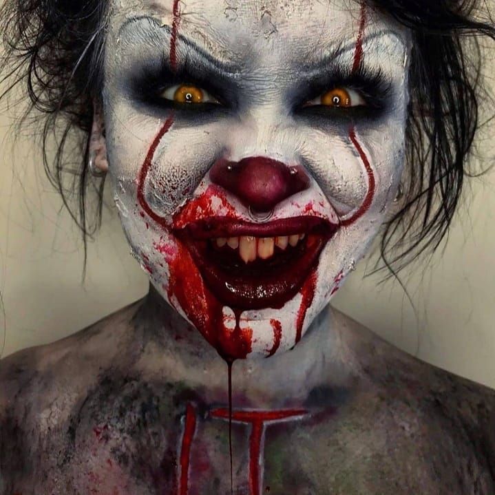 IT ends!... Cool Scary Makeup Looks, Clown It Makeup, Scary Pennywise Makeup, It Makeup Clown, Pennywise Makeup Boy, It Makeup Clown Pennywise, Scary Clown Makeup Ideas, Saw Halloween Makeup, Clown Makeup Creepy