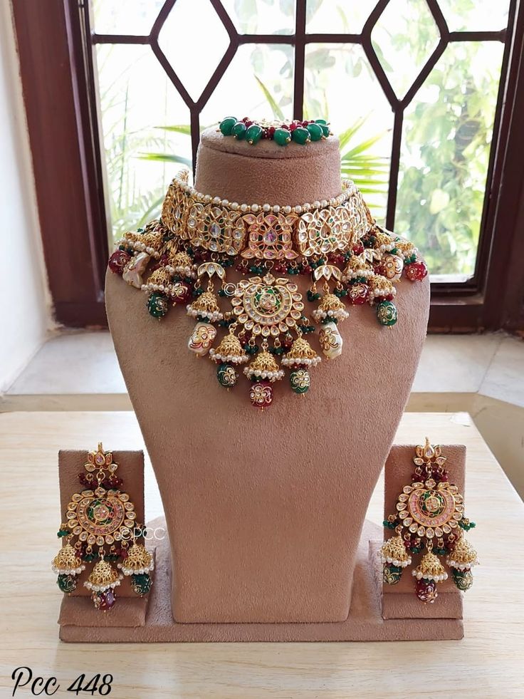 Lehenga Jwellary, Jwellary Unique Set, Jwellary Unique, Bridal Jewellery Online, Wedding Jewellery Designs, Simple Family Meals, Bridal Jewelry Sets Brides, Bridal Jewellery Inspiration, Wedding Jewelry Sets Bridal Jewellery