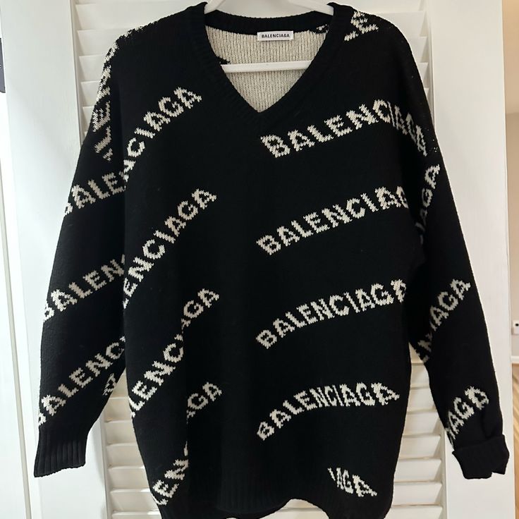 Balenciaga Logo Sweater. Size 36. Like New Condition, Wore A Handful Of Times Luxury Black V-neck Sweater, Balenciaga Sweater, Balenciaga Logo, Balenciaga Black, Colorful Sweaters, Balenciaga, Sweaters For Women, Like New, V Neck