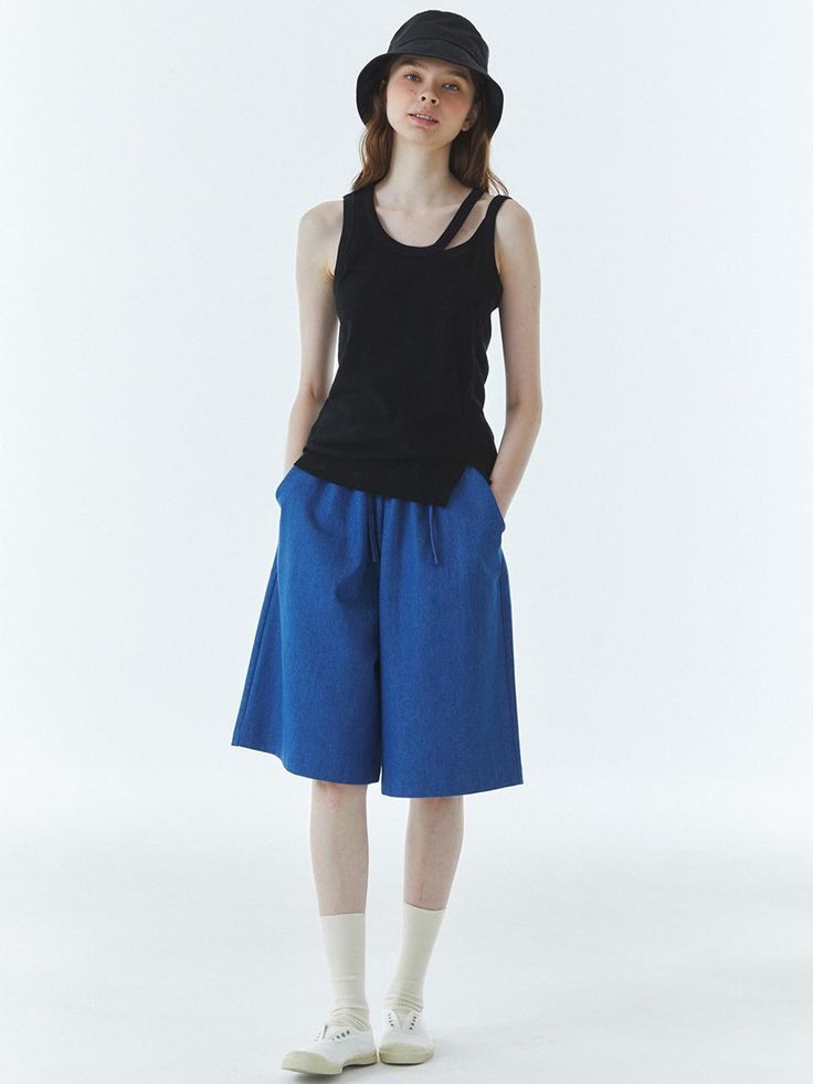 Color : BlueCountry of Origin : Republic of Korea Blue Wide-leg Spring Shorts, Blue Wide Leg Spring Shorts, Blue Wide Leg Shorts For Spring, Chic Blue Wide-leg Shorts, Culotte Pants, Sleeveless T Shirt, Pants Blue, Sleeveless Tshirt, Cut Work