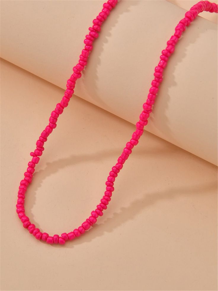 Color: Hot Pink Gender: Women Material: Plastic Quantity: 1 piece Style: Fashionable Details: Beaded Type: Beaded IN Length 15.7 This data was obtained from manually measuring the product, it may be off by 1-2 CM. Jewelry Shop Ideas, Waist Beads African, Simple Beaded Necklaces, Strap Phone, Beaded Jewlery, Beaded Jewels, Beads Bracelet Design, Glasses Chain, Beaded Choker Necklace