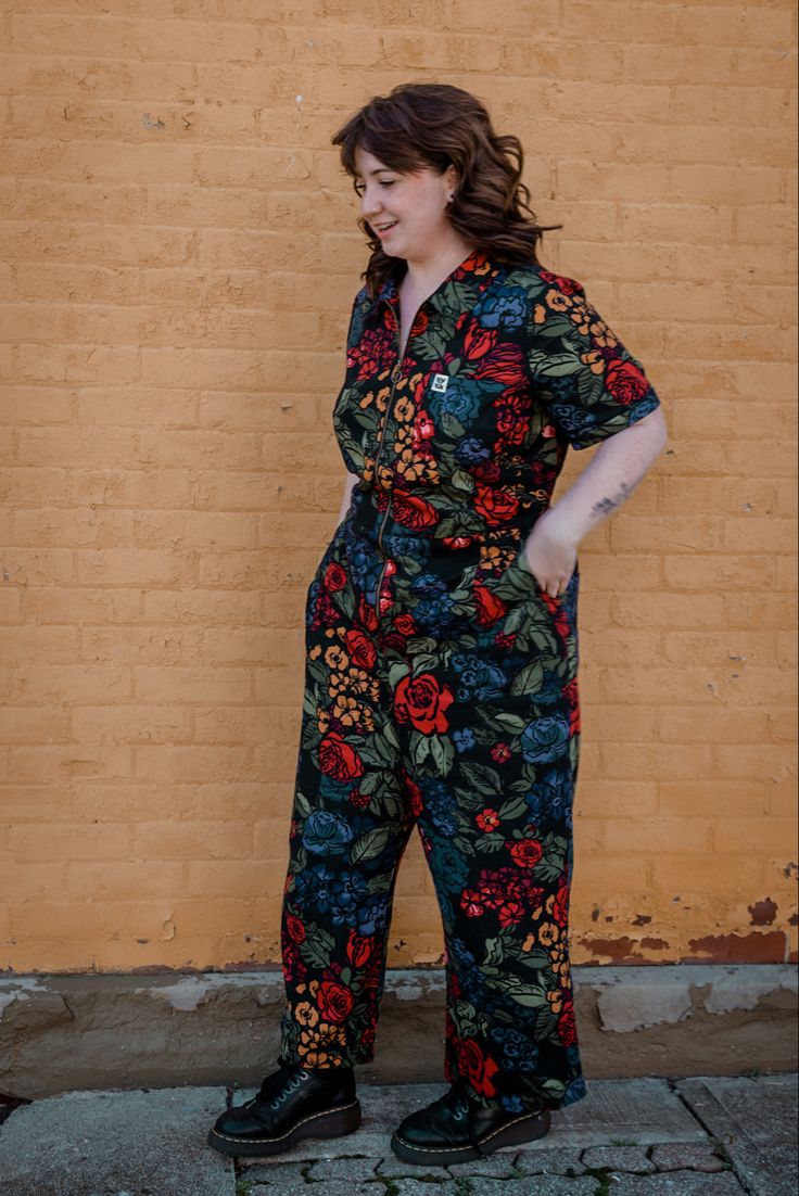 midsize 12-16 Midsize Queer Fashion, Indie Plus Size Fashion, Plus Size Nonbinary Fashion, Plus Size Androgynous Fashion, Queer Fashion Feminine, Queer Fashion Women, Tess Holiday, Eclectic Clothing Style, Outfit Midsize