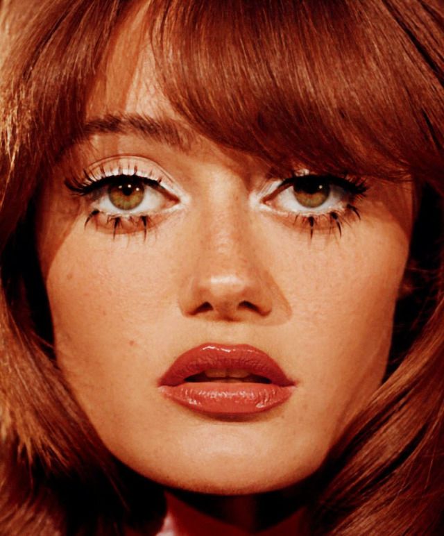 1960s Makeup, Hippie Makeup, Look Disco, 60s Makeup, Ella Purnell, 70s Makeup, Retro Makeup, New York Magazine, Vintage Makeup