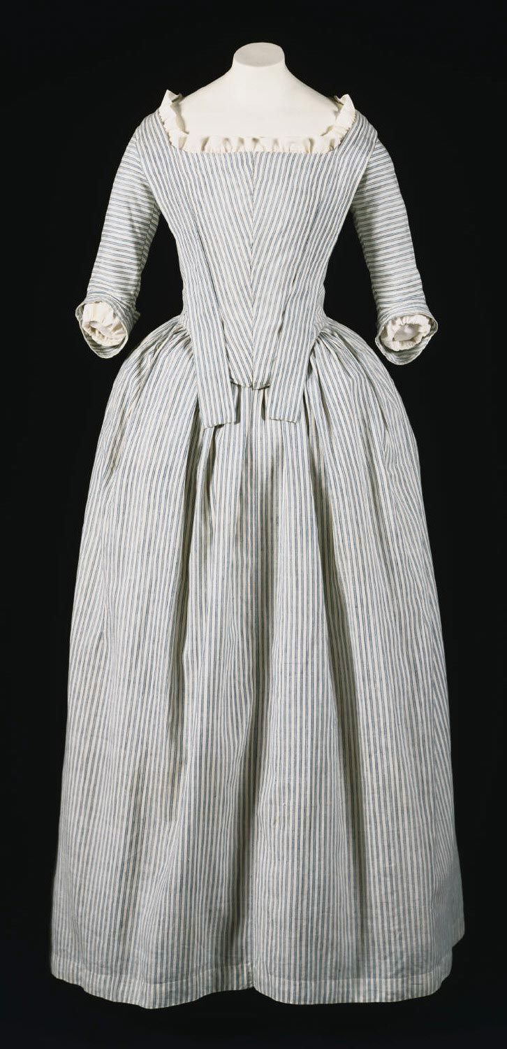 Striped cotton round gown (robe à l'anglaise), American (West Chester, Pennsylvania), c. 1775-1780s. 1770s Fashion, Ohio Cincinnati, North Philadelphia, Georgian Dress, 18th Century Dresses, 18th Century Gown, Colonial Dress, 18th Century Women, Antique Dresses