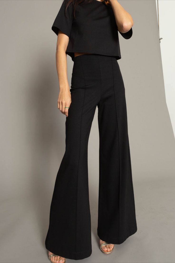 Modern Full Length Wide Leg Pants For Fall, Modern Stretch Wide Leg Dress Pants, Modern High-waist Elastane Bottoms, Modern Full-length Wide Leg Pants For Fall, Chic Wide Leg Pantsuit For Night Out, Chic Stretch Wide Leg Pants Full Length, Modern Stretch Wide-leg Pants, Full Length Elastane Pantsuit, Modern Full Length Wide Leg Pants For Evening