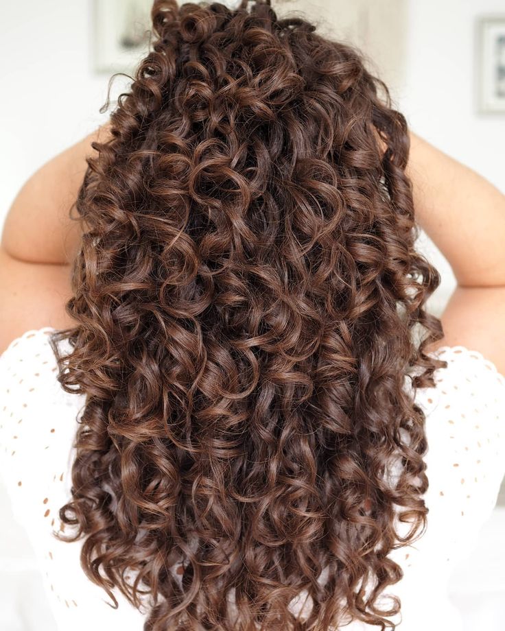 Milkshake Hair, Curl Hairstyles, Root Volume, The Curly Girl Method, Perm Hair, Highlights Curly Hair, Frizz Free Curls, Spiral Curls, Colored Curly Hair