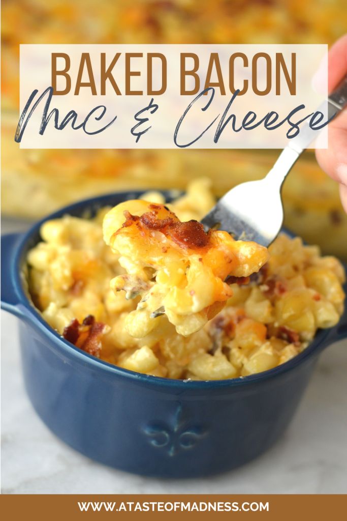 baked bacon mac and cheese in a blue bowl