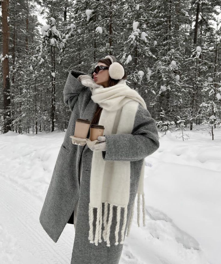 Old Money Winter, Cold Weather Outfits Winter, Winter Outfits Snow, Chicago Winter, Ootd Winter, Chic Winter Outfits, Winter Outfit Ideas, Winter Fashion Outfits Casual, Winter Outfits Cold