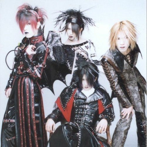 Due Le Quartz, Visual Kei Fashion, Kei Visual, Kei Fashion, Band Music, Arte Inspo, Alt Fashion, Japanese Street Fashion, Last Fm