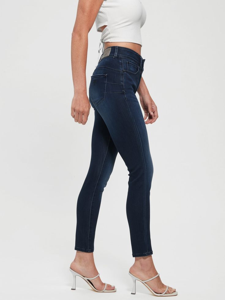 Feel extra comfortable in your own skin with these special jeans. Featuring a curve-hugging denim design, high-rise waist, five-pocket construction, dual waist buttons and triangle logo at the back pocket. Special Jeans, Guess Girl, Guess Watch, Breast Health, Triangle Logo, Denim Design, High Jeans, Back Pocket, Style Icons