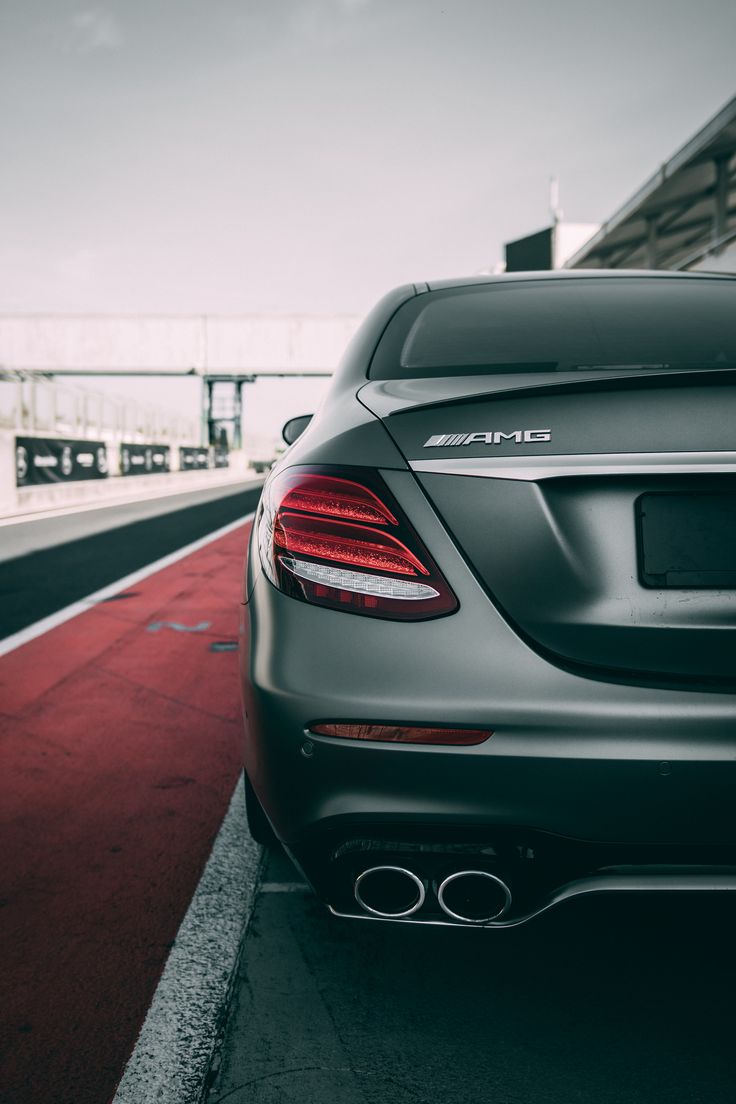 the back end of a mercedes benz coupe