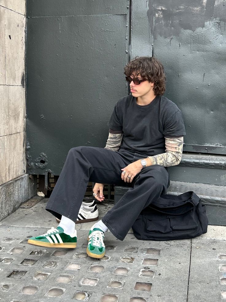 ig: @garrettcarswell Pink Gazelle Adidas Outfit Men, Indie Men Outfits, Fits With Sambas Men, Green Shoes Outfit Men, Adidas Samba Fits Men, Men’s Outfits Black Sambas, Mens Sambas Fit, Cdg Converse Outfit Men, Sambas Streetwear