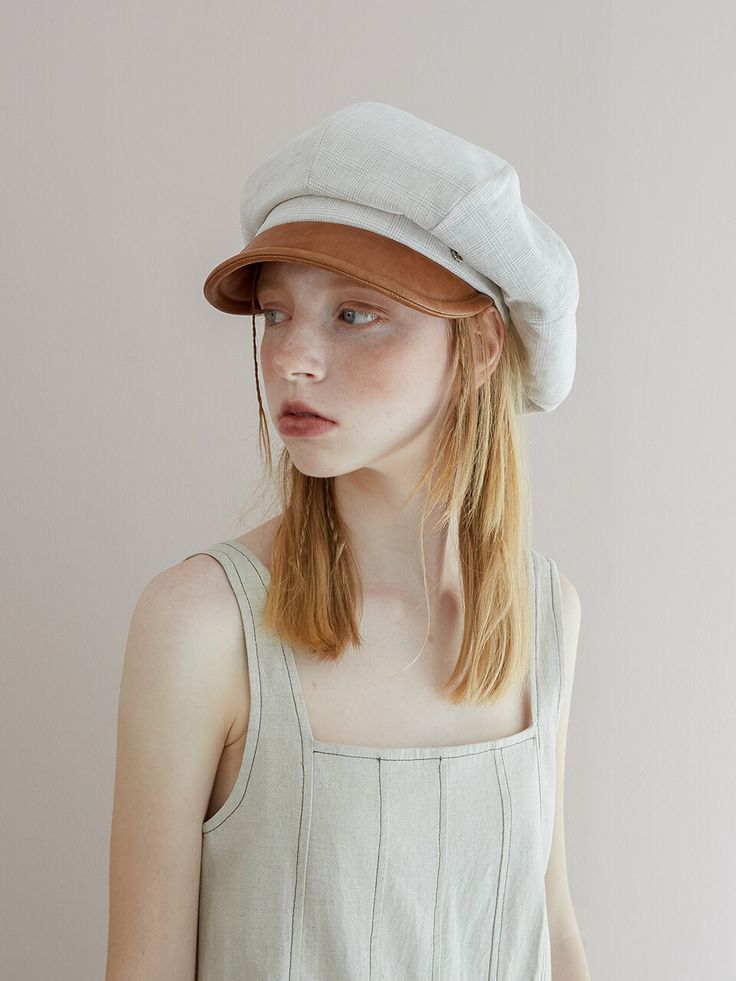 Editor's NotesBrown Hat is Seoul based hat brand with handcrafted hats inspired by classic designs, yet with a finishing touch of wit- Bulky newsboy cap  with a voluminous crown- Unique and natural shape brim - Subtle linen and lambskin Cassquette- Lightweight for daily wearMeasurements(in.)One Size- Head Girth: 22.8in. - 23.2in.- Brim length: 1.8in.- Height 5.1in.Composition & Care- 100% Linen- Do not wash- Do not dry cleaningDesigner- by BROWN HAT Irl Faceclaims, Newsboy Hat Outfit, Models To Draw, Brown Hat, Face Drawing Reference, People Poses, Body Reference Poses, News Boy Hat, Newsboy Cap