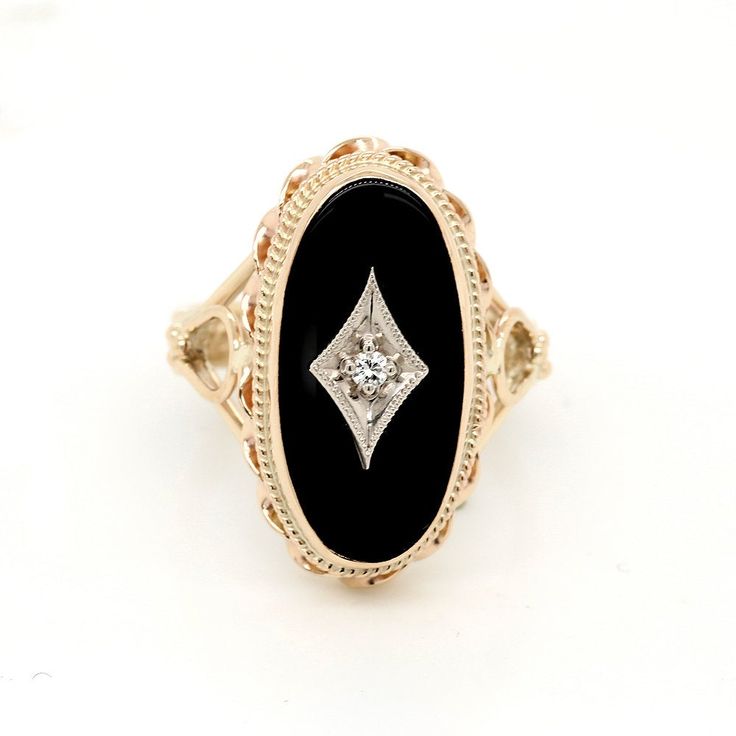 Onyx Vintage Ring, Onyx And Diamond Ring, Onyx And Gold Jewelry, Onyx Diamond Ring, Black Onyx Jewelry Vintage, Oval Diamond Cut Signet Ring For Formal Occasions, Formal Oval Diamond Cut Signet Ring, Elegant Oval Onyx Signet Ring, Classic Onyx Oval Cabochon Jewelry