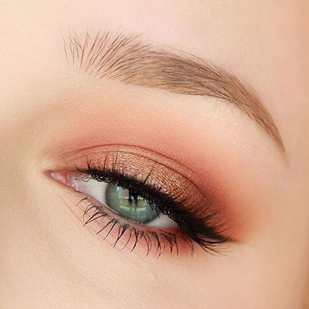 Peach Palette Looks, Peachy Eyeshadow, Summer Wedding Makeup, Color Durazno, Mac Cosmetic, Foil Eyeshadow, Fall Makeup Trend, Natural Summer Makeup, Make Up Gold