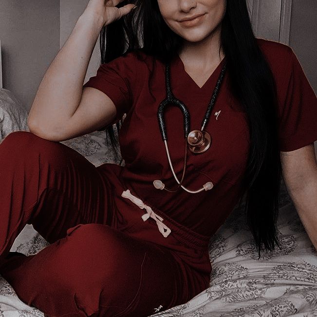 Red Nurse Aesthetic, Red Scrubs Aesthetic, Red Doctor Aesthetic, Christmas Scrubs Nurse, Woman Doctor Aesthetic, Nurse Aesthetic Female, Red Scrubs Outfit, Maroon Scrubs, Styling Scrubs