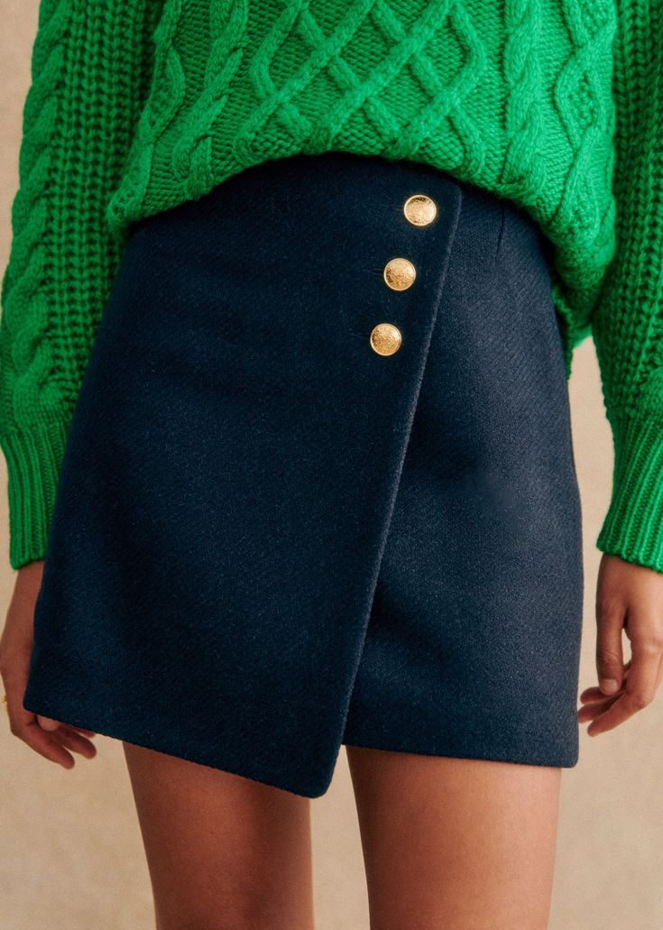 Wool short asymmetrical skirt;Decorative gold buttons on front;Side zip fastening;Lined;Side length 40 cm / 15.7 in (for a 36) Navy Skirt Outfit, Blue Skirt Outfits, Rok Outfit, Short Pollera, Navy Blue Skirt, Skirt With Buttons, Wool Mini Skirt, Navy Skirt, Miniskirt Outfits