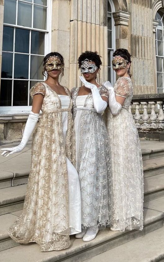 Regency Masquerade Ball, Bridgestone Outfit, Bridgeton Prom Dresses, Bridgerton Masquerade Ball, Brigington Dress, Bridgestone Inspired Dresses, Bridgeton Aesthetic Dresses, Bridgeton Aesthetic Outfits, Brigerton Outfit Inspired Halloween