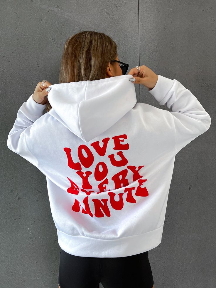 Elevate your cozy factor and confidently show off your unique style with our Cozy Confidence hoodie. Made with a relaxed fit and drop shoulder design, this graphic hoodie is perfect for lounging or running errands. The bold slogan adds a fun touch and will make you stand out in any crowd. Color : White Style : Casual Pattern Type : Slogan Details : Drawstring, Pocket Type : Pullovers Neckline : Hooded Sleeve Length : Long Sleeve Sleeve Type : Drop Shoulder Length : Regular Fit Type : Oversized F Women Slogan, Y2k Harajuku, Drop Shoulder Hoodie, Straight Clothes, Color Block Sweatshirt, Cute Hoodie, Sweatpants Set, Fashion Quotes, Funny Sweatshirts