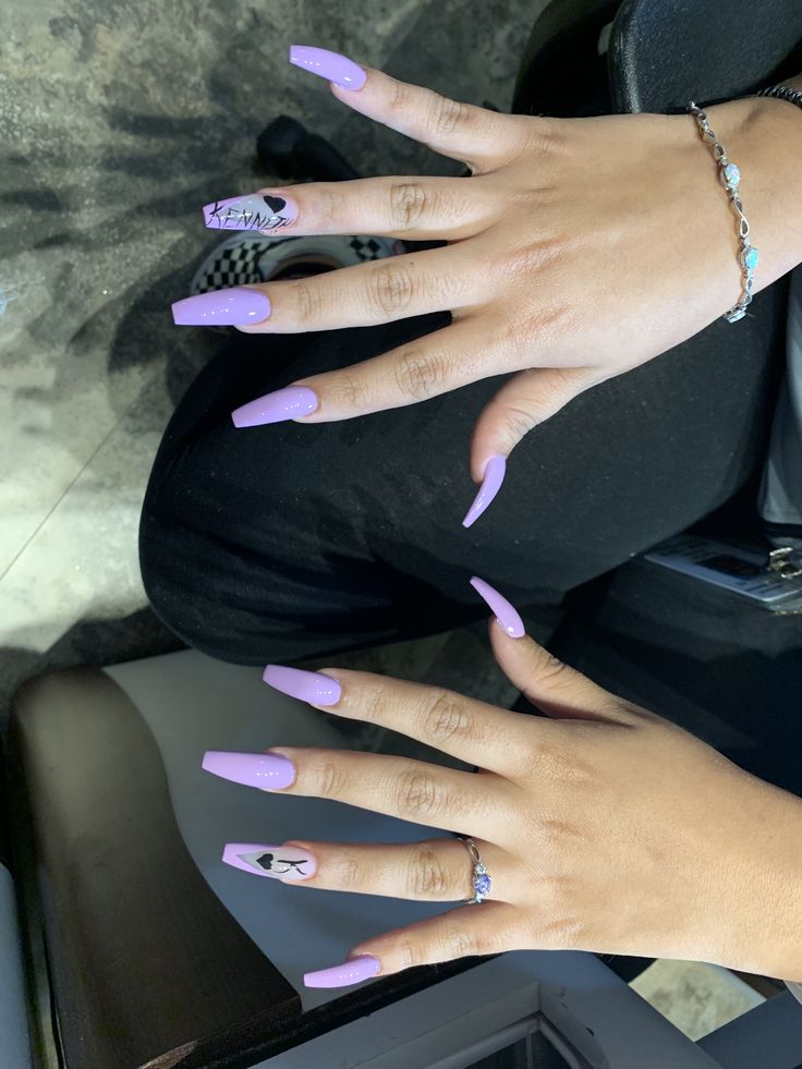 get your boyfriends name on them 🤪 Nails With My Boyfriend Name, Names On Nails Boyfriends, Name On Nails Design, Cute Nails With Boyfriend Name, Purple Nails Acrylic With Initial, Boyfriend Name On Nails Designs, Nails For Your Boyfriend, Name Initial Nails, Boyfriends Name On Nails