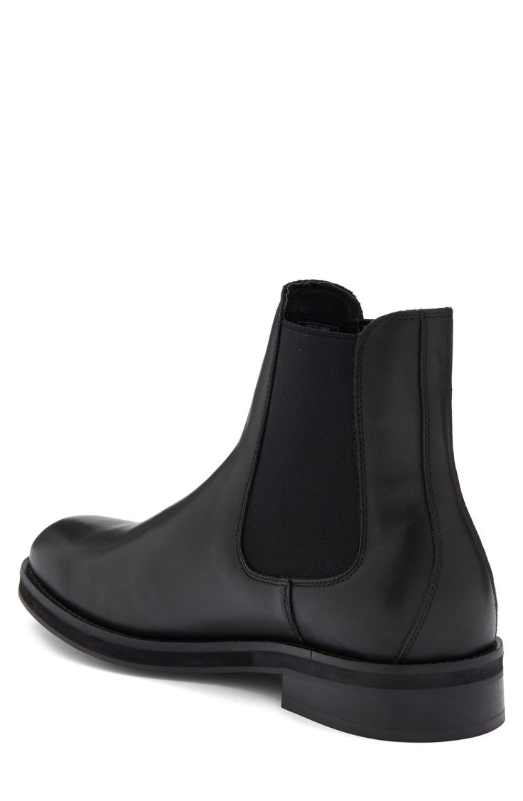 A plain-toe Chelsea boot constructed from smooth leather features dual inset elastic gores for easy-wear comfort. Leather and textile upper/leather lining and sole Made in Italy Modern Leather Chelsea Boots With Rubber Sole, Leather Slip-on Chelsea Boots With Rubber Heel Cap, Leather High-top Chelsea Boots With Leather Lining, Leather High-top Chelsea Boots For Work, Fall Chelsea Boots With Rubber Sole And Plain Toe, Classic Ankle-high Chelsea Boots With Rubber Heel Cap, Black Leather Chelsea Boots With Leather Footbed, Classic Chelsea Boots With Leather Footbed, Ankle-high, Casual Chelsea Boots In Calf Leather With Plain Toe