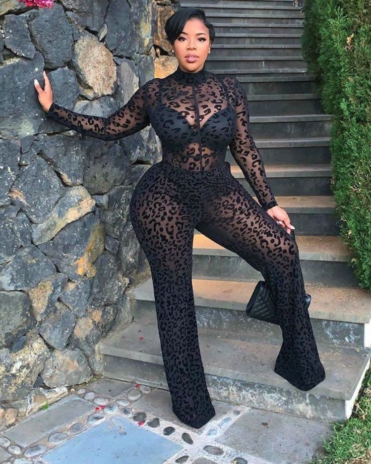 DETAILS Mesh jumpsuit Plus size material has amazing stretch Machine/hand wash SIZE Bust Waist Hip Length L 38.2 31.5 38.2 61.0 1XL 40.2 33.5 40.2 61.4 2XL 42.1 35.4 42.1 61.8 3XL 44.1 37.4 44.1 62.2 4XL 46.1 39.4 46.1 62.6 5XL 48.0 41.3 48.0 63.0 Leopard Print Jumpsuit, Lingerie Inspiration, Jumpsuit Elegant, Lace Jumpsuit, Model Outfits, Long Romper, Birthday Outfits, Maxi Robes, Plus Size Jumpsuit