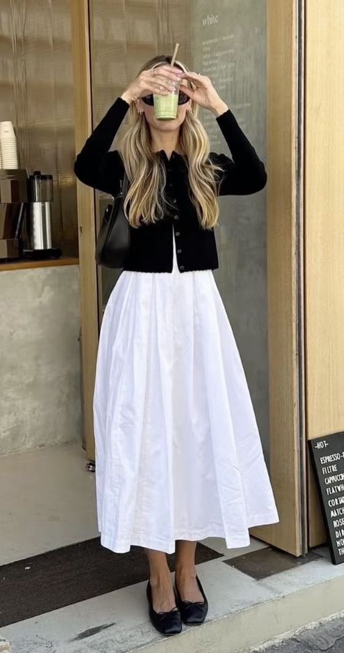 Mum Party Outfit, Elegance Aesthetic Outfit, Autumn Bbq Outfit, Effortless Elegance Outfit Ideas, Long White Dress Outfit Winter, White Cardigan And Skirt Outfit, Cardigan Midi Skirt Outfit, Classy Japanese Outfits, Cold Weather Nyc Outfits