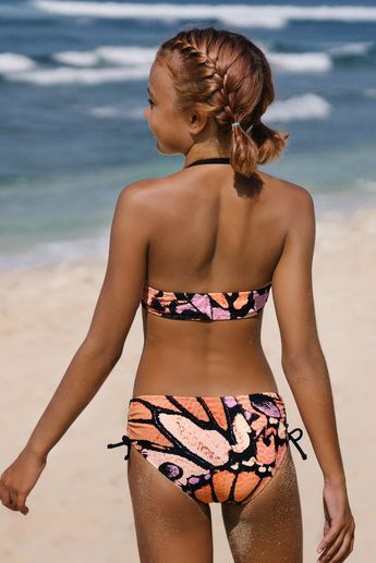 Cute Swimsuits For Teenagers, Teen Swimwear, Pretty Swimsuits, Swimwear Beach, Beach Swim, Cute Bikinis, Beach Look