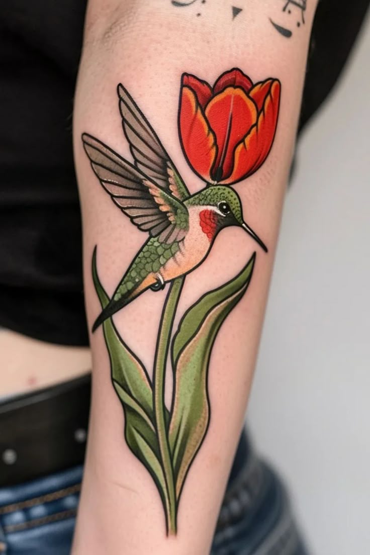 American Traditional Tulip Tattoo, Tulip Flower Tattoo, Yellow Bird Tattoo, Tulip Tattoos, Hummingbird Flower Tattoos, Flower Tattoos For Women, Single Tulip, Memorial Tattoo Designs, Cowgirl Tattoos