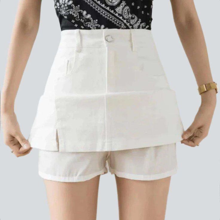 Inject your wardrobe with a chic. modern twist with this sanded mini denim skort from our 2023 Spring-Summer Collection! Its mid-waist cut and zipper & button closure give it a casual look. while its vibrant color and sanded finish promise to make you stand out.Why You'll Fall In LoveThis mini denim skort is the perfect way to create a unique. timeless look. From its casual style to its mid-waist cut. each detail is carefully crafted to ensure a perfect fit. Add to that its vibrant color and san Denim Skort With Built-in Shorts For Summer, Chic Denim Skort For Summer, Cotton Mini Skort For Summer, Summer Cotton Mini Skort, Trendy Skort With Built-in Shorts For Day Out, Short Denim Skirt For Summer Day Out, Denim Mini Skirt With Built-in Shorts, Summer Denim Skirt For Day Out, Summer Denim Skirt For Day Out, Short Length