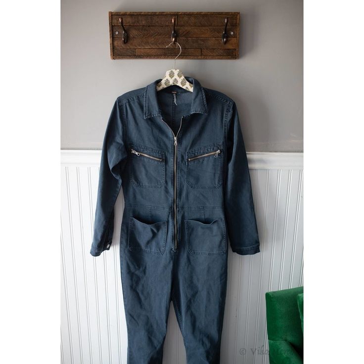 Free People Lennox Jumpsuit Coveralls Denim Large New Blue New Without Tags Zip Front Closure Back Patch Pockets Long Sleeve Style Contrast Stitching Detail 2% Elastane 43% Viscose 33% Cotton 5% Polyester Waist (Relaxed): 15.5 In Across Bust: 18.5 In Across Regular Inseam: 27 In Rise: 12 In Short Inseam: 25 In Long Inseam: 30 In Gj0825 Blue Utility Jumpsuits And Rompers With Relaxed Fit, Blue Relaxed Fit Utility Jumpsuits And Rompers, Blue Utility Jumpsuit With Relaxed Fit, Blue Relaxed Fit Utility Jumpsuit Or Romper, Fall Utility Shortalls For Workwear, Medium Wash Cotton Jumpsuits And Rompers For Work, Medium Wash Cotton Jumpsuit For Work, Workwear Medium Wash Cotton Jumpsuit, Cotton Jumpsuit For Work In Medium Wash