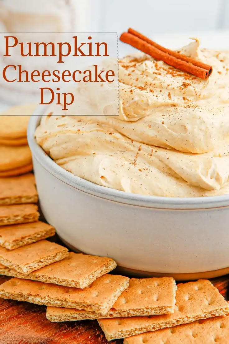 Scoopable Cheesecake, Pumpkin Pie Dip Recipe, Pumpkin Pie Cheesecake Dip, Pumpkin Dip Recipe, Pumpkin Cheesecake Dip, Pumpkin Pie Dip, Pumpkin Pie Spice Mix, Pie Dip, Dessert Dip