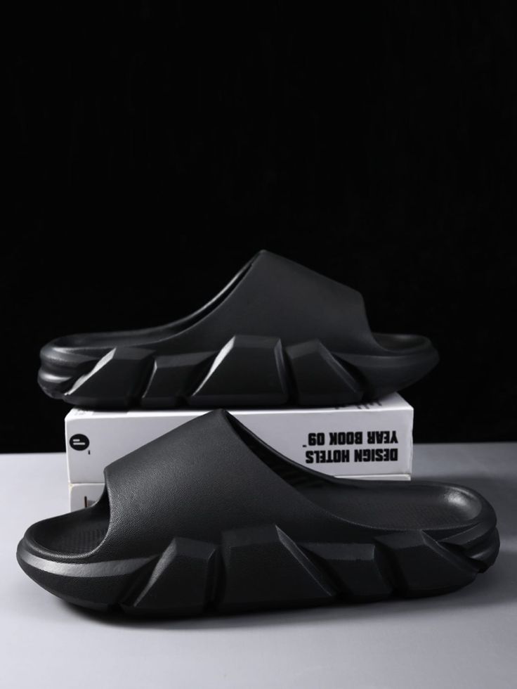 Black  Collar   Plain Slides Embellished   Men Shoes Nike Air Max Shoes, Bathroom Slippers, Corner Sofa Design, Men Sandals, Indoor Slippers, Air Max Shoes, Outdoor Sandals, Men's Leather Jacket, Suede Coat