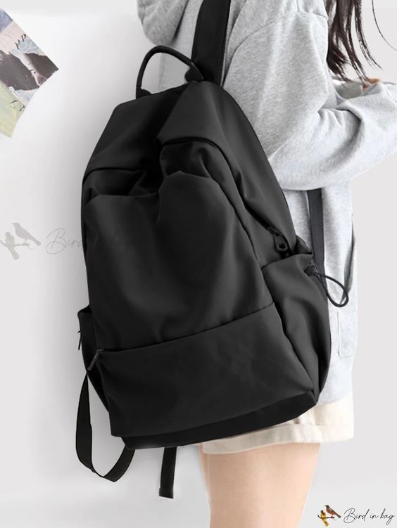 Beautiful however it is good transparent and must pay attention to the sizes ordered size m but for a 38 it was tight although it works very well as a beach exit College Laptop, Waterproof Laptop Backpack, Water Resistant Backpack, Work Backpack, Minimalist Backpack, Travel Rucksack, Colorful Backpacks, Backpack For Teens, Medium Backpack