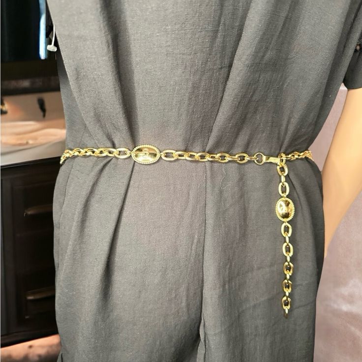 This Very Chic Chain Belt Bag Is So Chic And Fun To Wear. In Lambskin Leather And Gold Chain. With Minor Signs Of Wear, Chain Is Still In Very Good Condition. Luxury Formal Chain Belt With Gold-tone Hardware, Luxury Metal Chain Belt For Formal Occasions, Elegant Chain Belt For Gift, Luxury Chain Link Belt For Formal Occasions, Luxury Formal Chain Link Belt, Luxury Gold Chain Belt For Party, Luxury Chain Link Belt For Party, Elegant Formal Chain Belt With Adjustable Chain, Elegant Adjustable Chain Belt For Formal Occasions