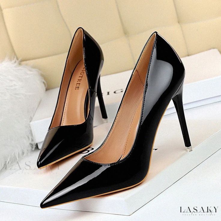 Lasaky - Sleek High Heels with Shiny Patented Leather Upper Nude High Heels, Types Of Heels, Super High Heels, Black Shoes Women, Leather High Heels, Patent Leather Heels, Fashion High Heels, Black High Heels, Heel Type