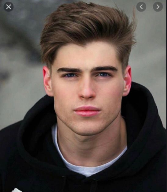 Hairstyles Headband, Photo Mannequin, Quiff Haircut, Headband Ideas, Tan Skin Blonde Hair, Haircut For Square Face, Square Face Hairstyles, Quiff Hairstyles, Old Hairstyles