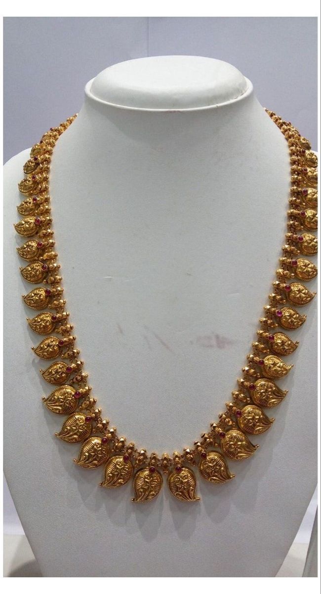 Mango Design Long Necklace Gold, Manga Malai Gold Jewellery Designs, Aaram Gold Designs, Mango Haaram Designs Gold, Mango Design Necklace Gold, Mango Necklace Indian Gold, Mango Mala Jewellery Gold, Long Necklace Gold Indian Bridal, Long Haram Designs Indian