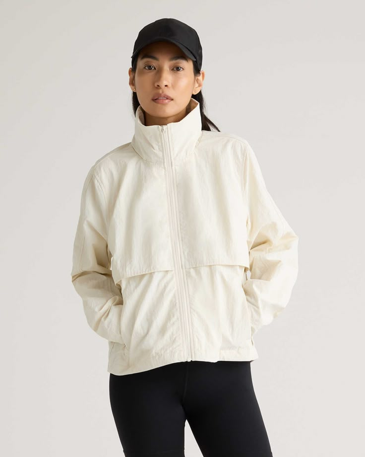 Water Repellant Windbreaker Jacket Running Windbreaker, Wish List Clothes, Windbreaker Jacket Women, Curated Closet, Jackets Women, Fall Winter Wardrobe, Material Girl, Waterproof Jacket, Material Girls