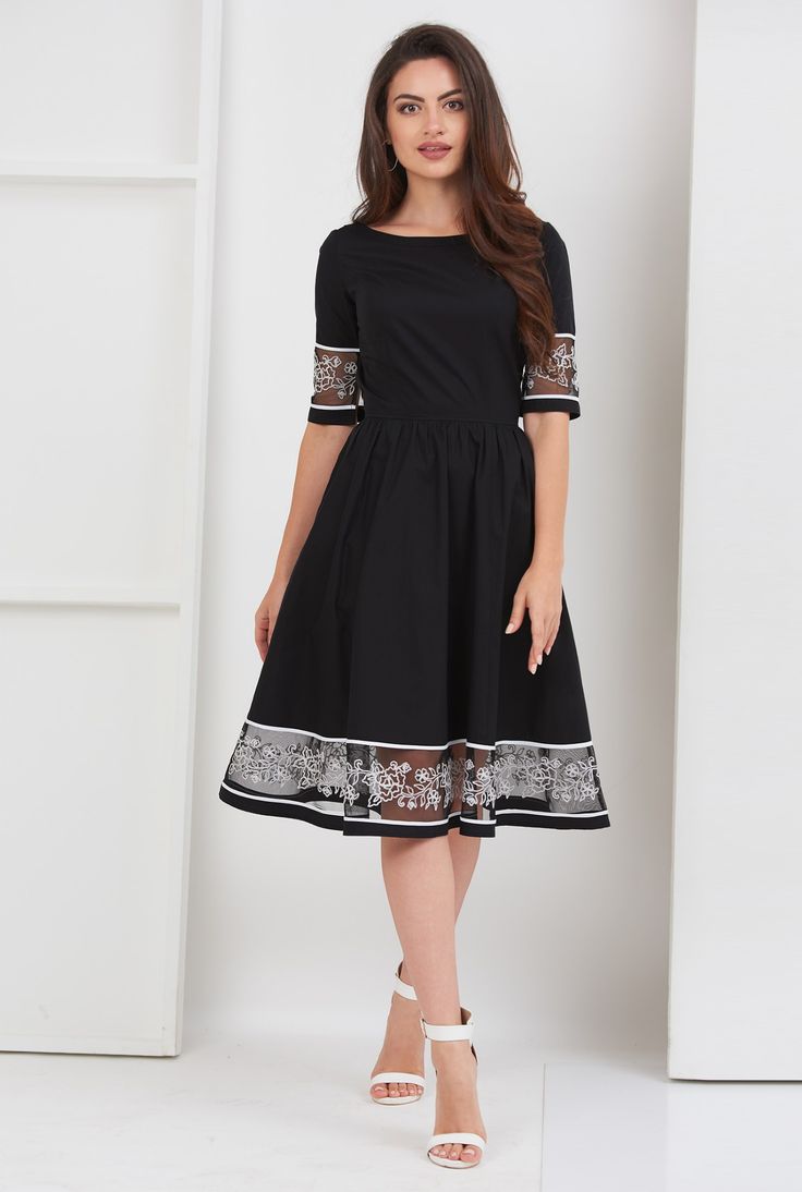 Dresses Below The Knee, Below Knee Dress, Black And White Dresses, Below The Knee Dresses, Casual Frocks, Casual Work Dresses, Frock Fashion, Frock For Women, Office Dresses For Women